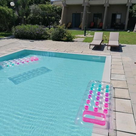 Endless Summer Pool Flat Ixiá Eksteriør bilde